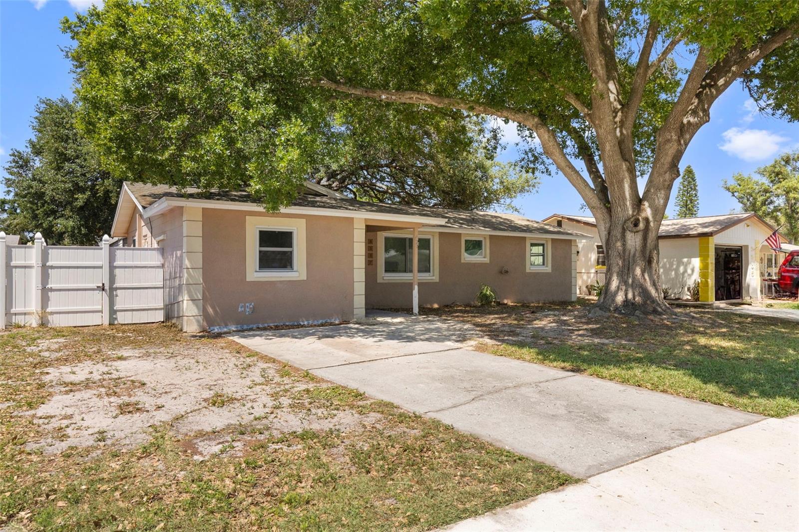 Image 2 of 45 For 5557 146th Terrace N
