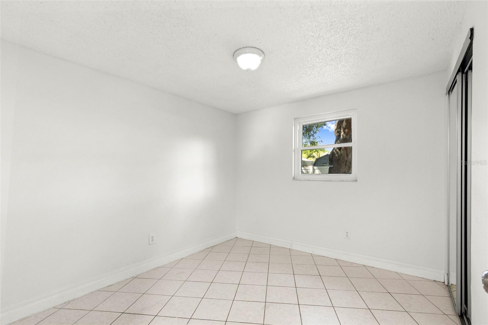 Image 22 of 45 For 5557 146th Terrace N