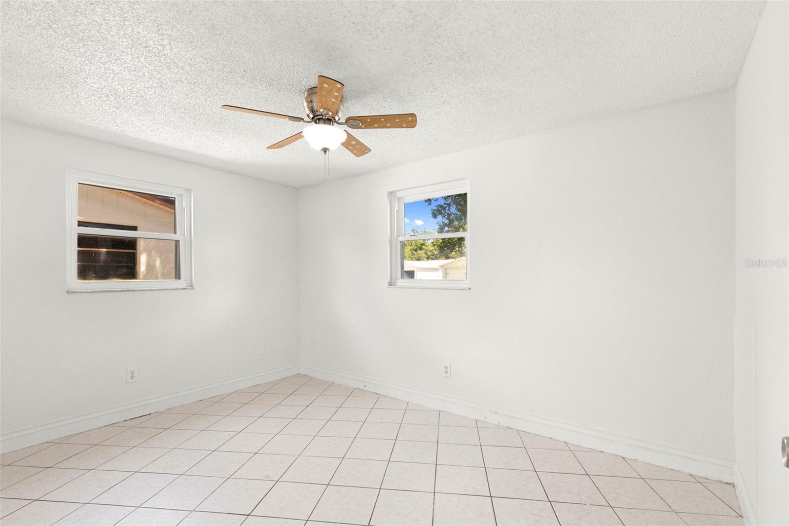Image 26 of 45 For 5557 146th Terrace N