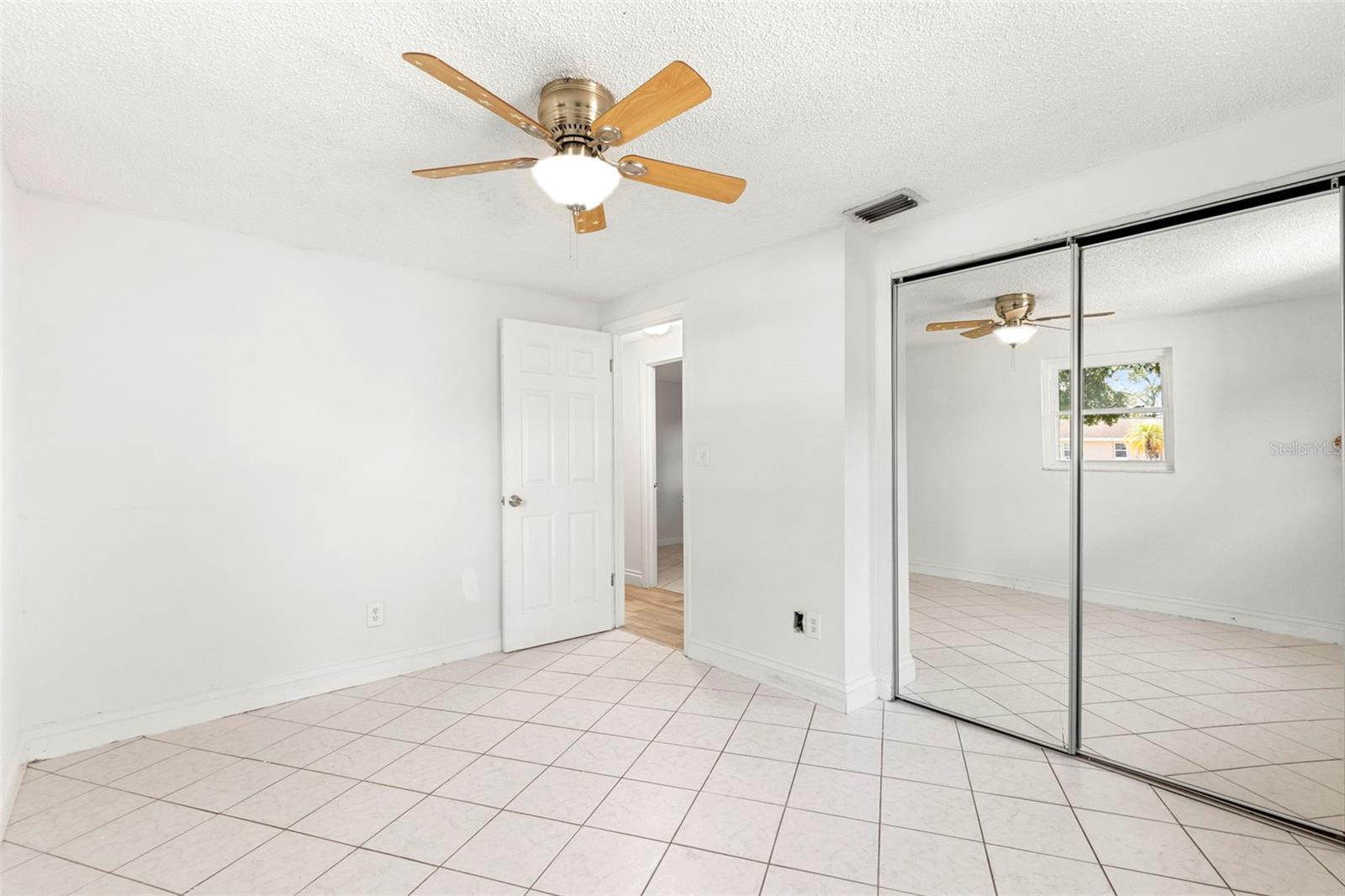 Image 27 of 45 For 5557 146th Terrace N