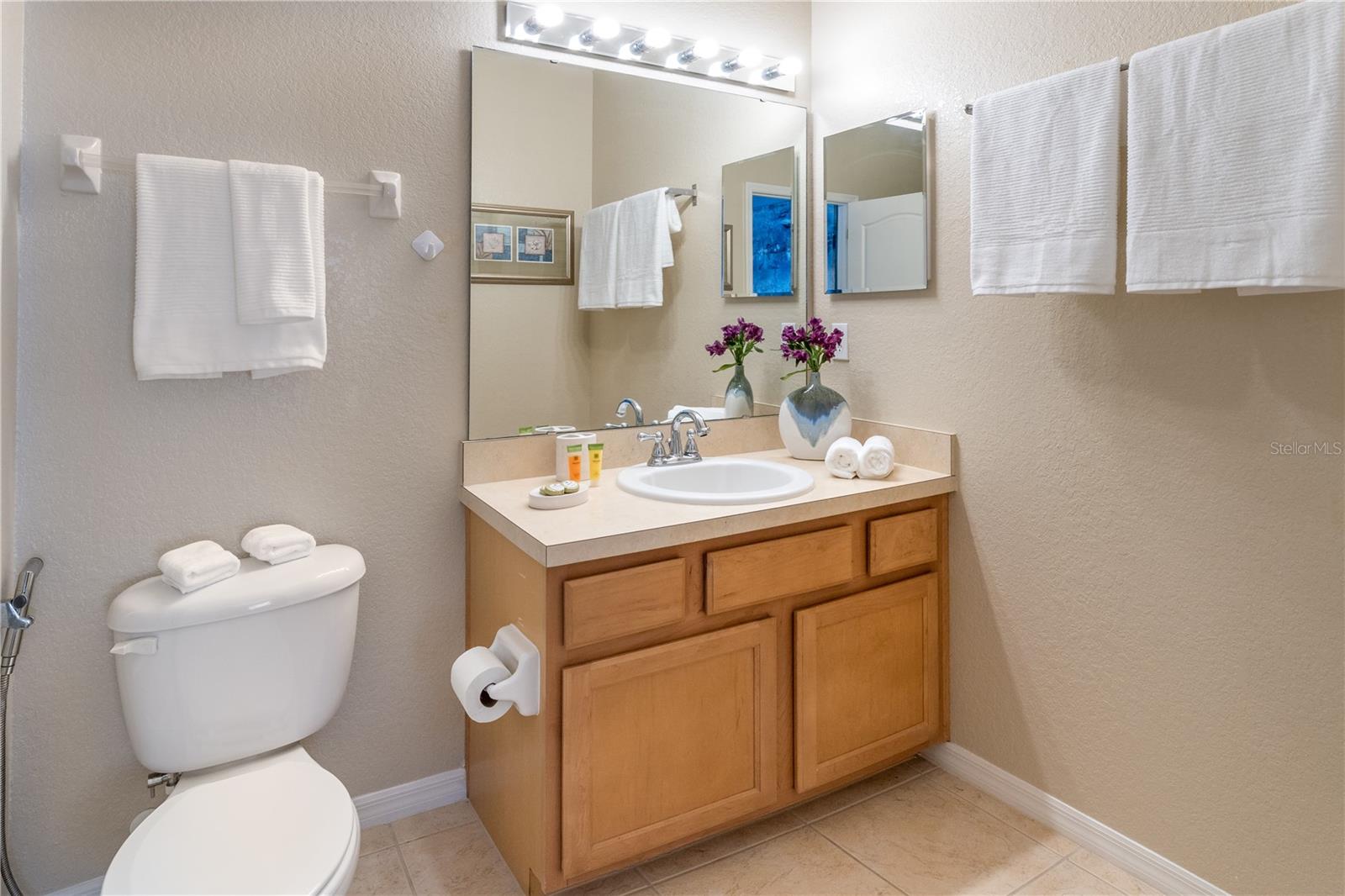 Image 22 of 35 For 2457 Caravelle Circle
