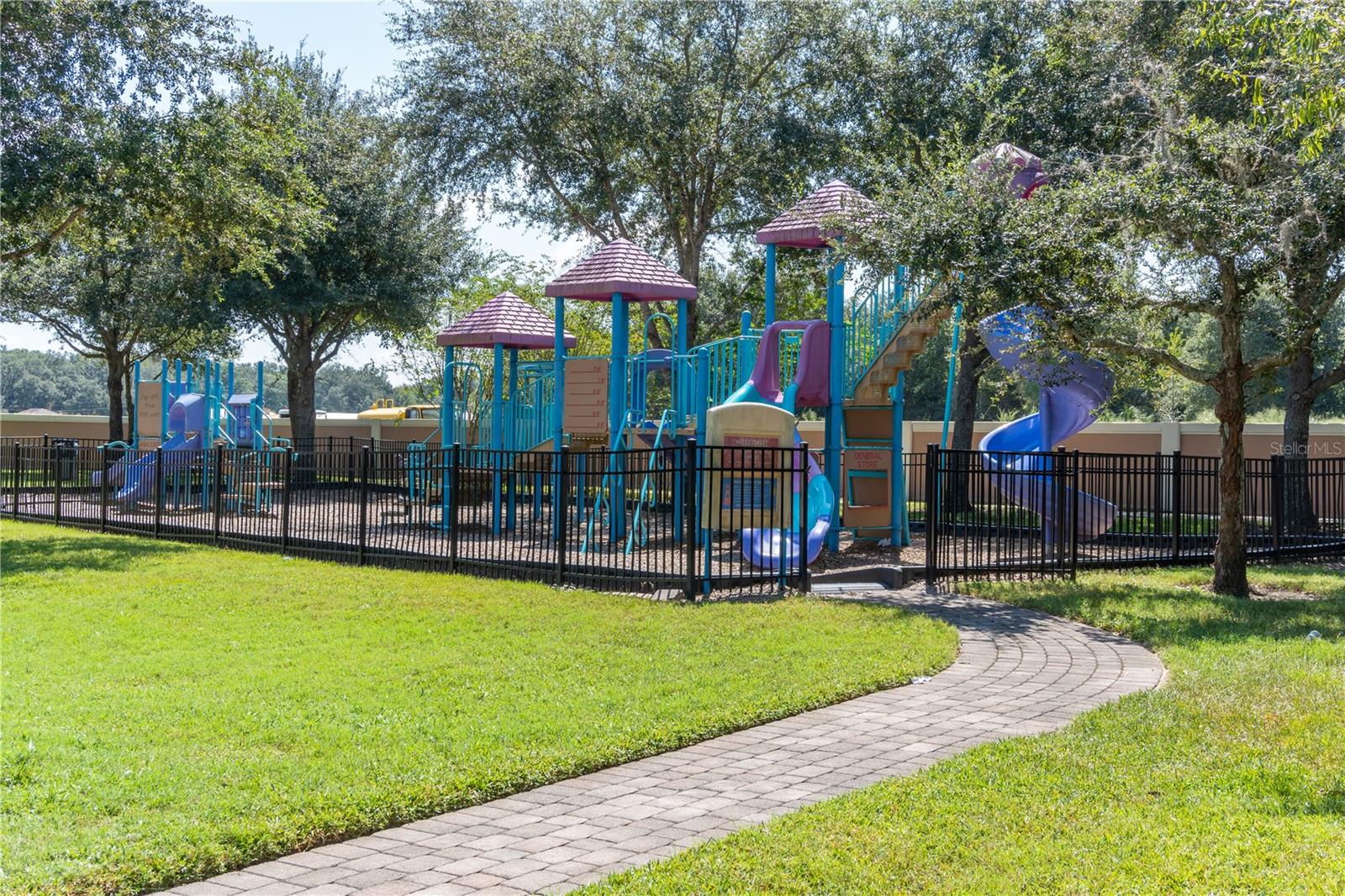 Image 27 of 35 For 2457 Caravelle Circle