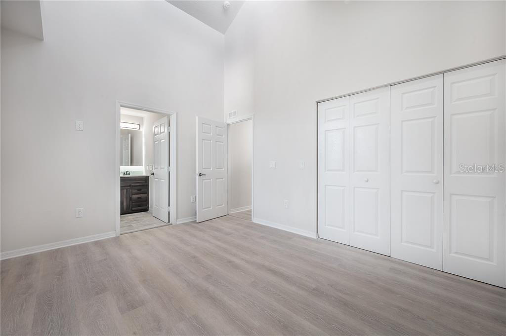 Image 10 of 14 For 9417 Citrus Glen Place 9417