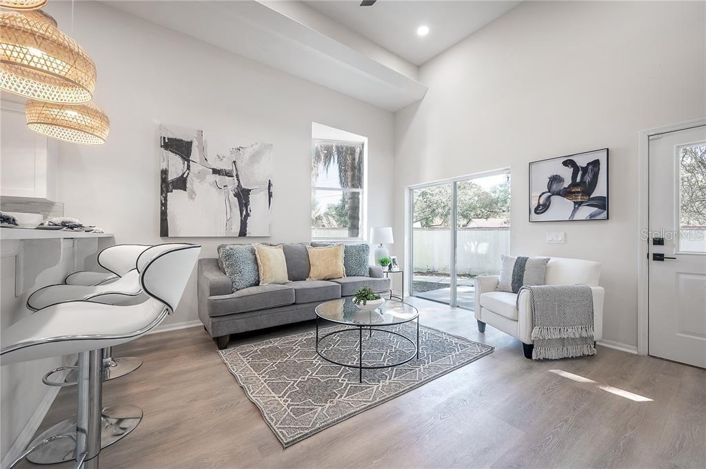 Image 3 of 14 For 9417 Citrus Glen Place 9417