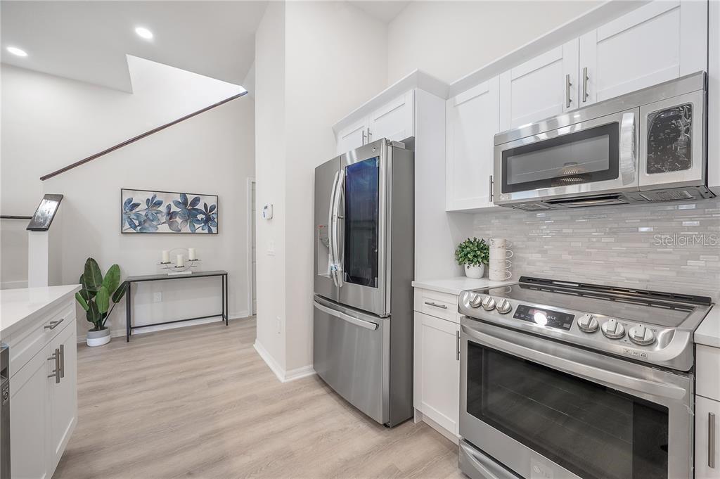 Image 6 of 14 For 9417 Citrus Glen Place 9417