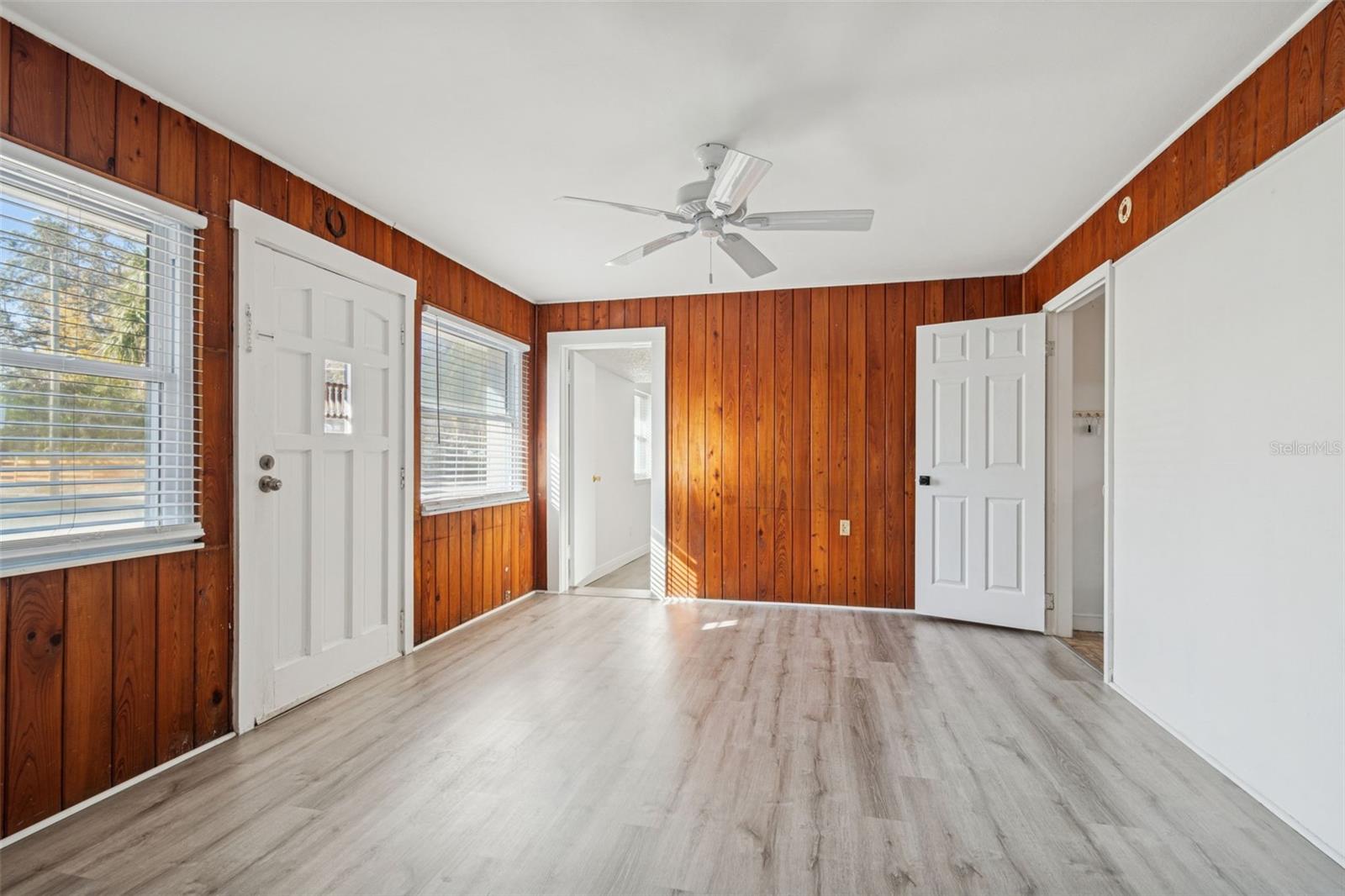 Image 12 of 51 For 2900 49th Street N