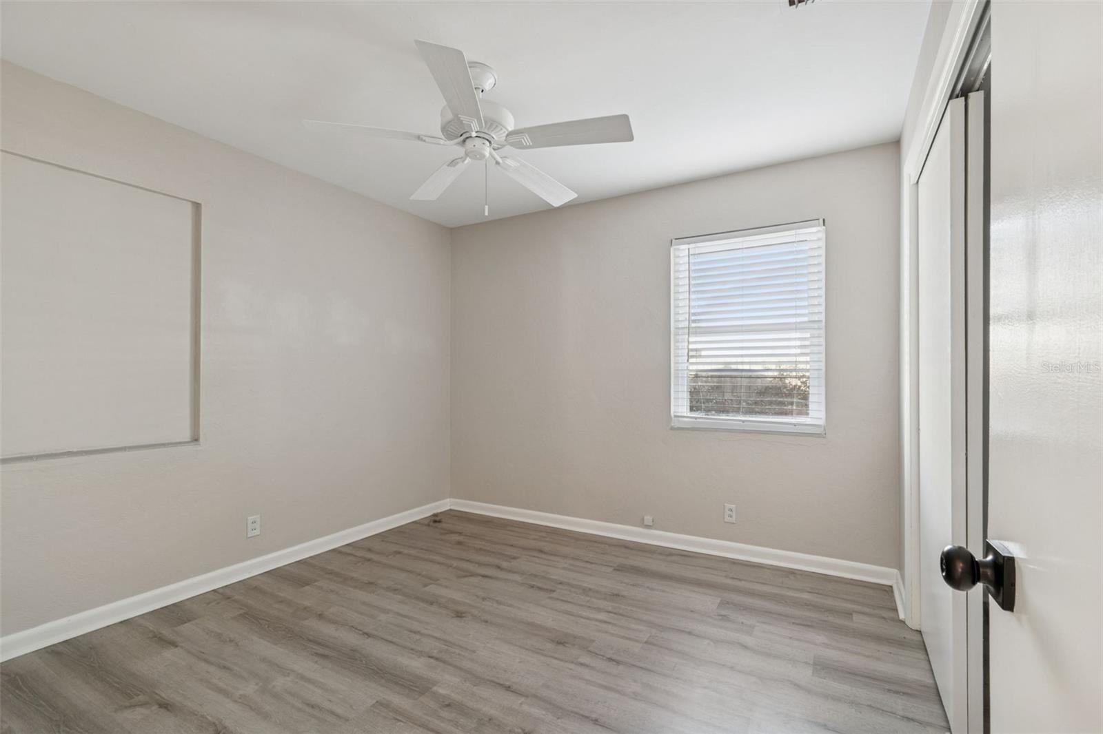 Image 31 of 51 For 2900 49th Street N