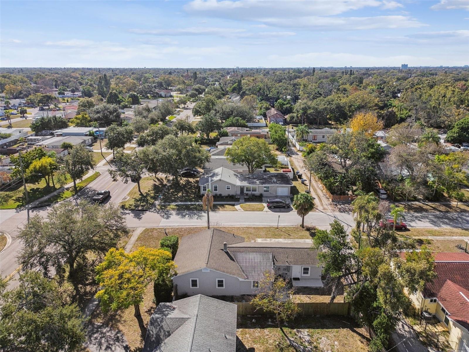 Image 45 of 51 For 2900 49th Street N