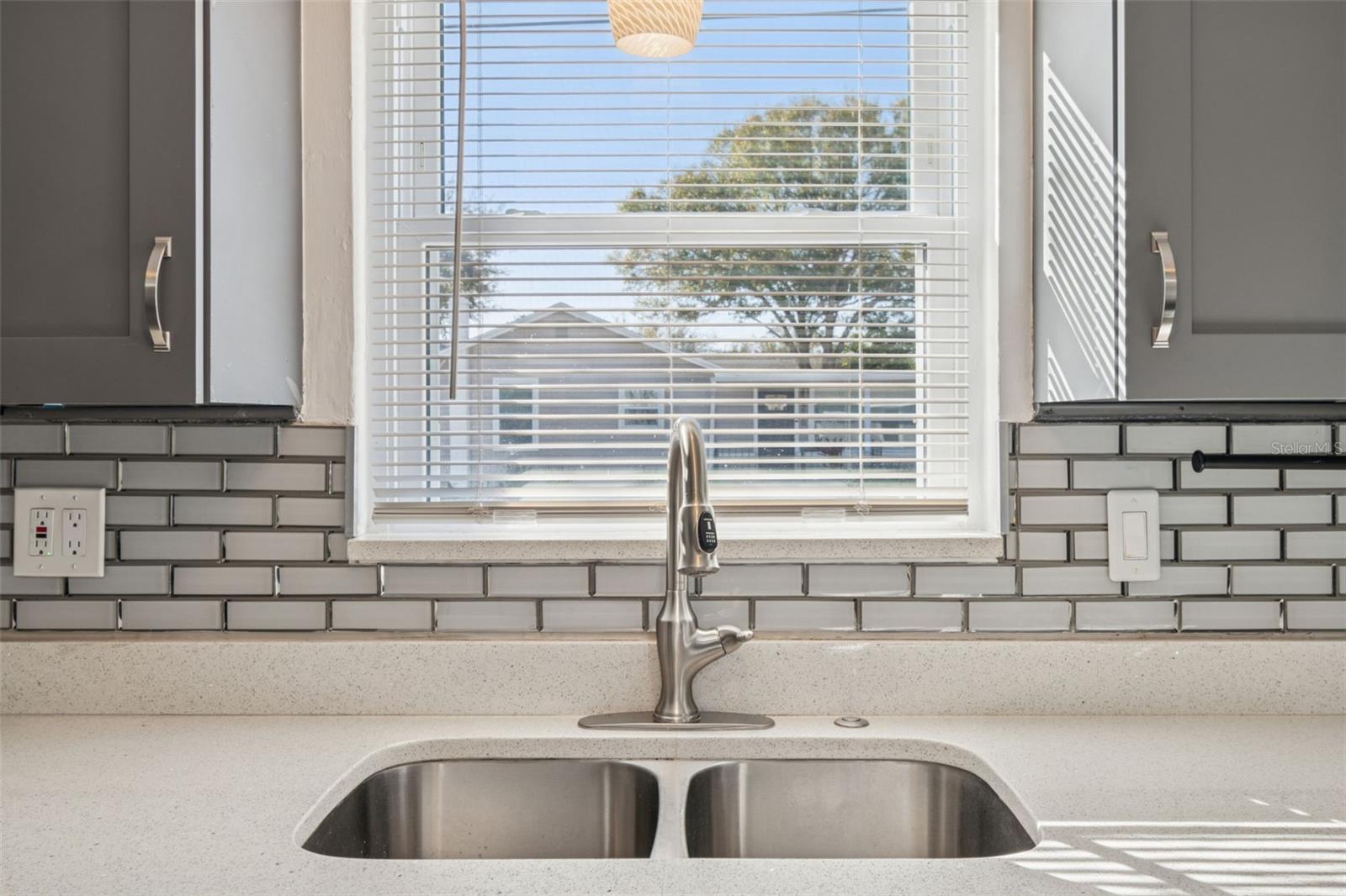 Image 9 of 51 For 2900 49th Street N