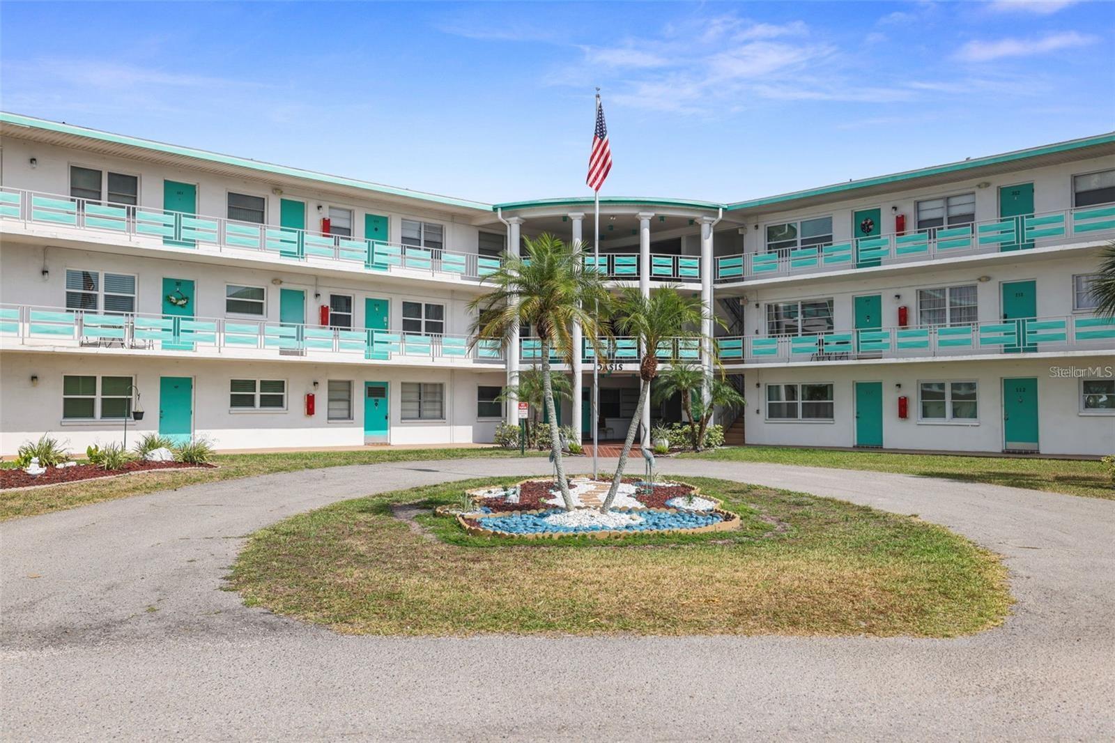 Details for 1900 59th Avenue N 209, ST PETERSBURG, FL 33714