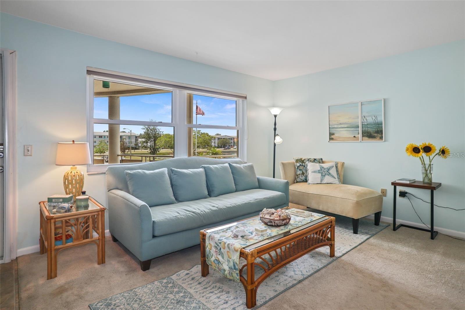 Image 4 of 41 For 1900 59th Avenue N 209