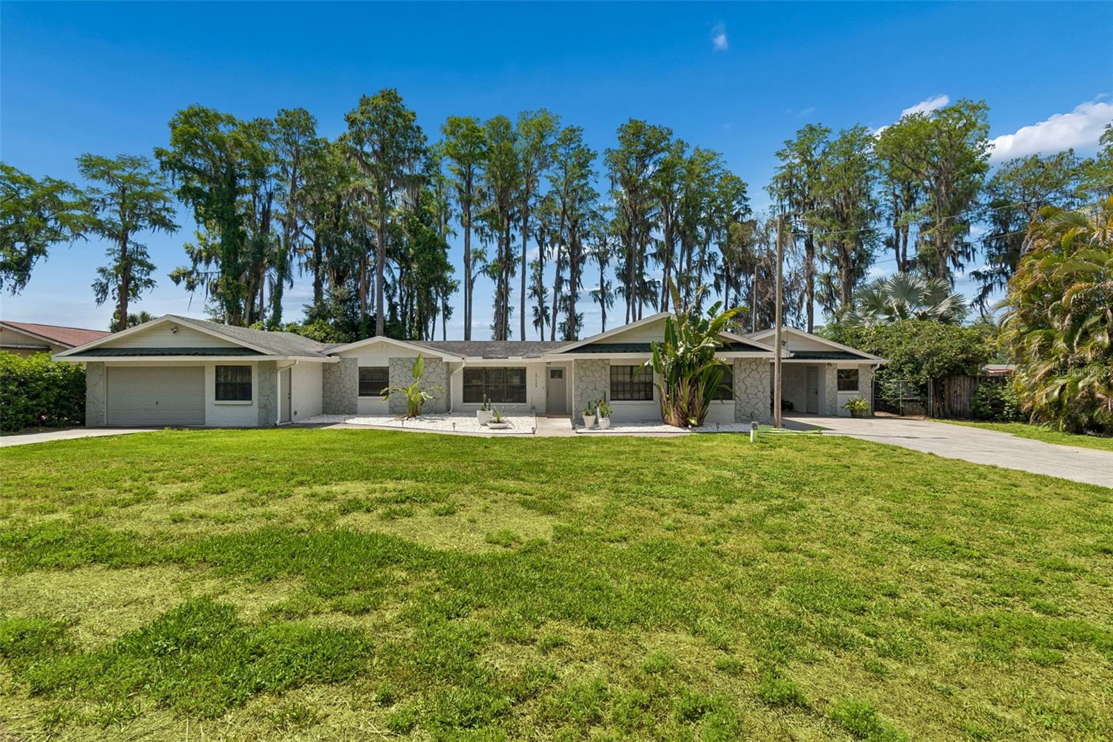 Image 13 of 94 For 17129 Rainbow Terrace