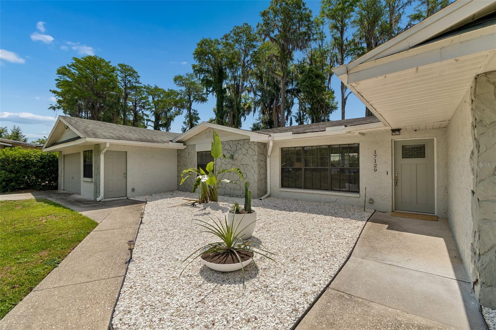 Image 17 of 94 For 17129 Rainbow Terrace