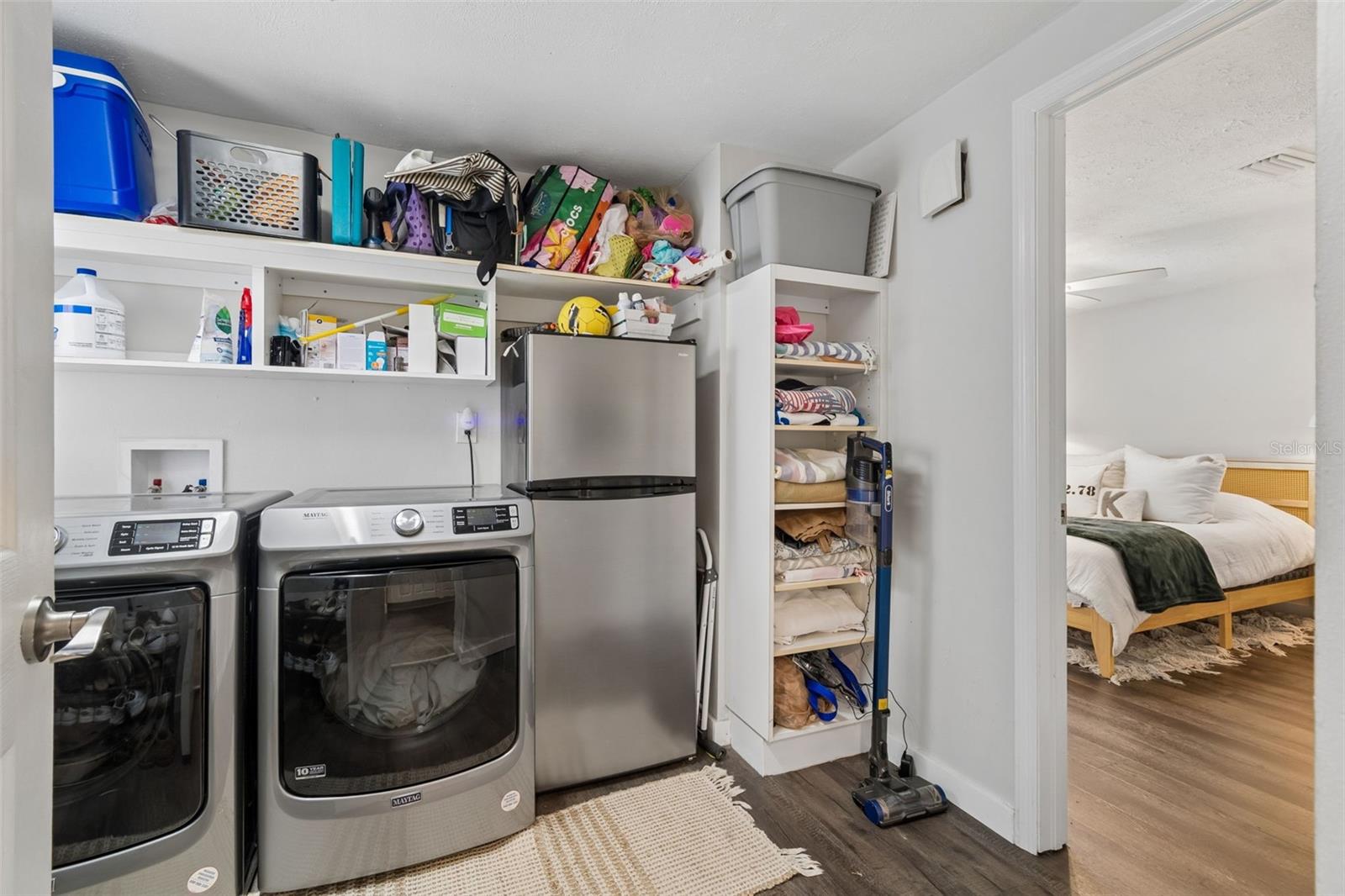 Image 68 of 94 For 17129 Rainbow Terrace