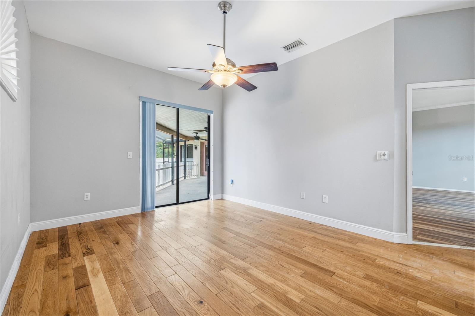 Image 20 of 45 For 5507 El Cerro Drive