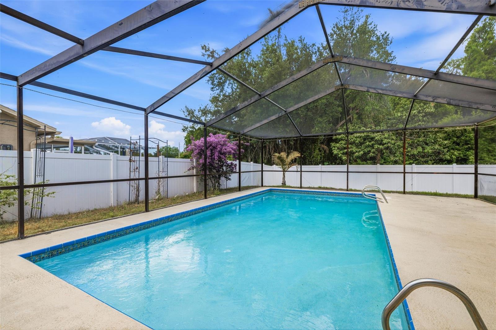 Image 33 of 45 For 5507 El Cerro Drive