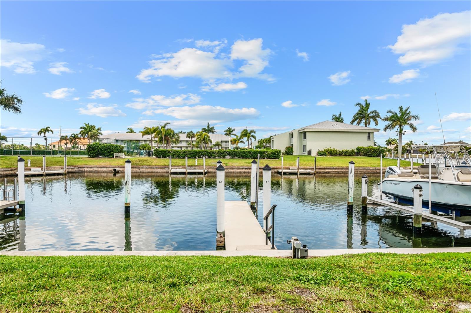 Image 3 of 18 For 3640 Bal Harbor Boulevard 112
