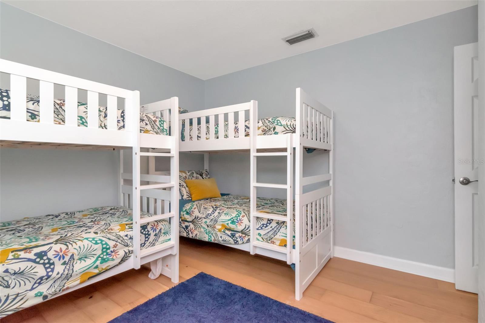 Image 40 of 83 For 4712 114th Street N