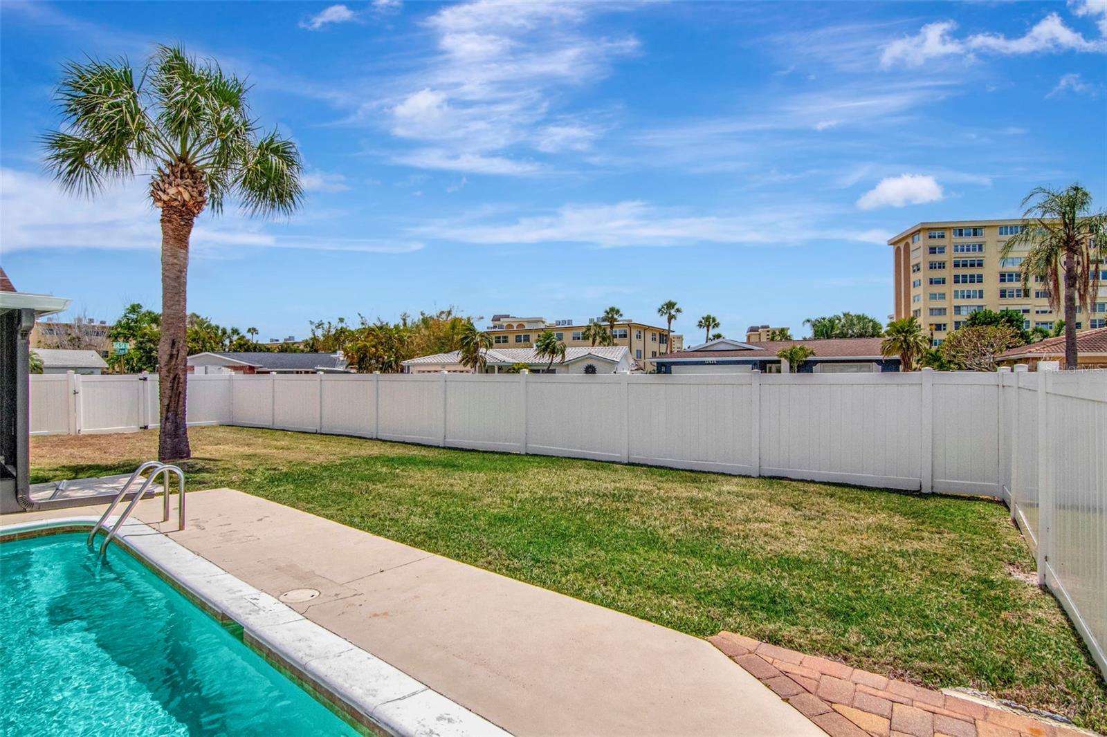 Image 66 of 83 For 4712 114th Street N