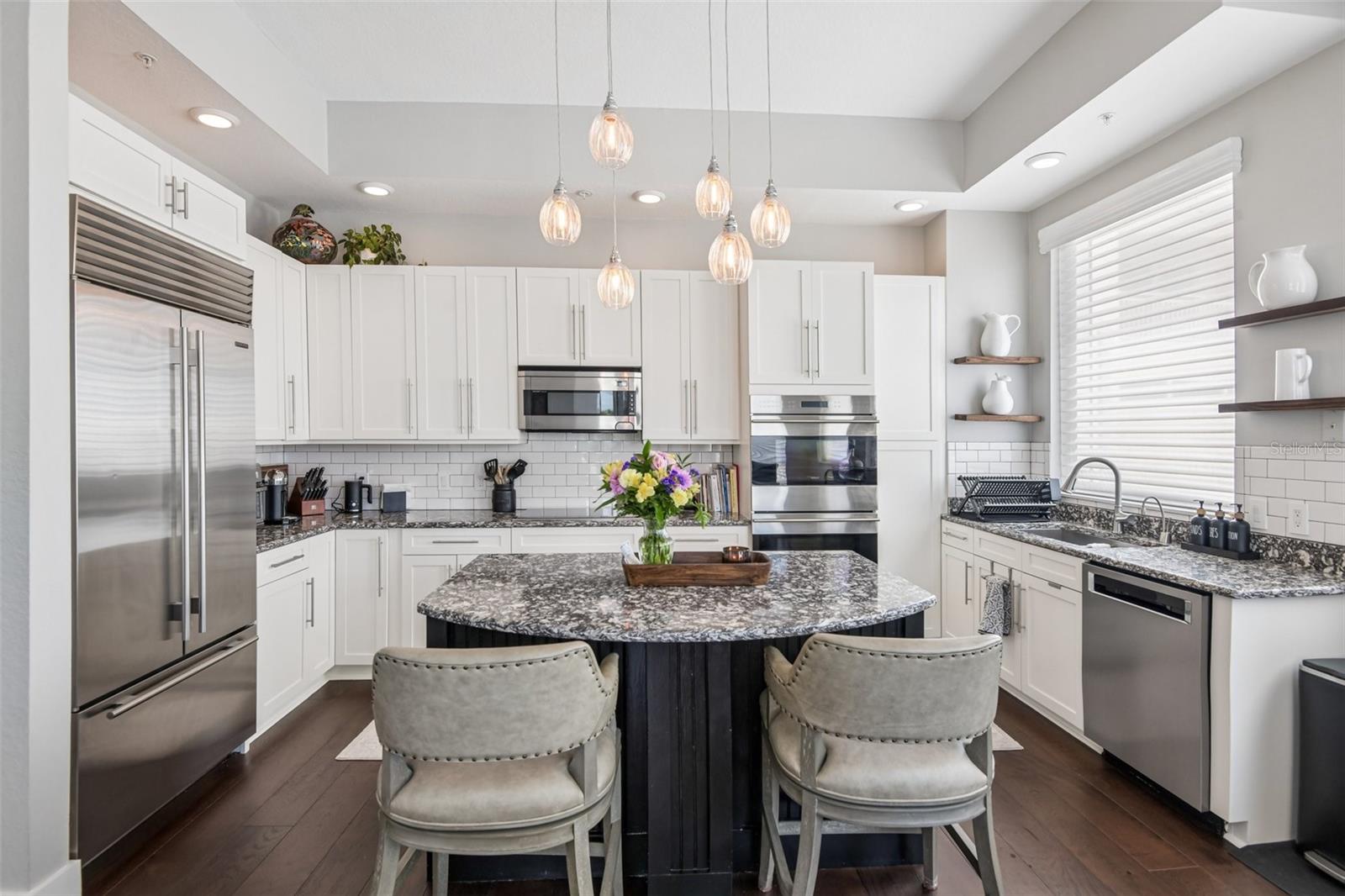 Image 11 of 51 For 1180 Gulf Boulevard 101
