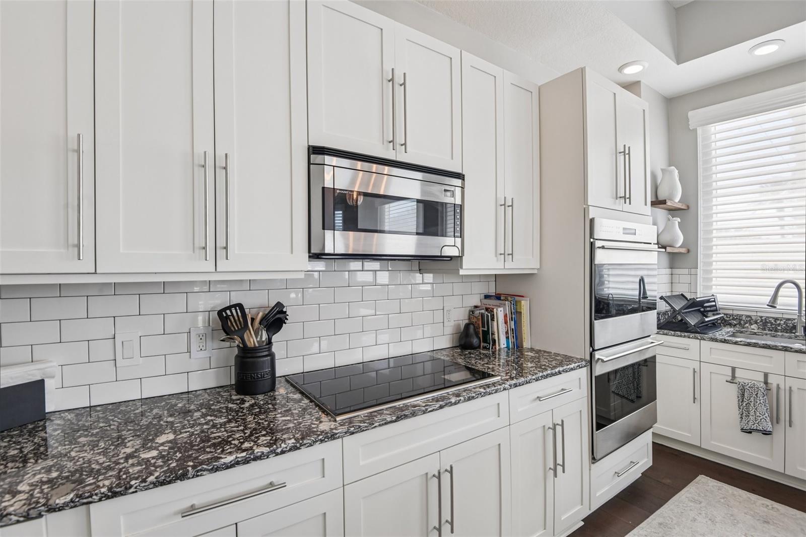 Image 12 of 51 For 1180 Gulf Boulevard 101