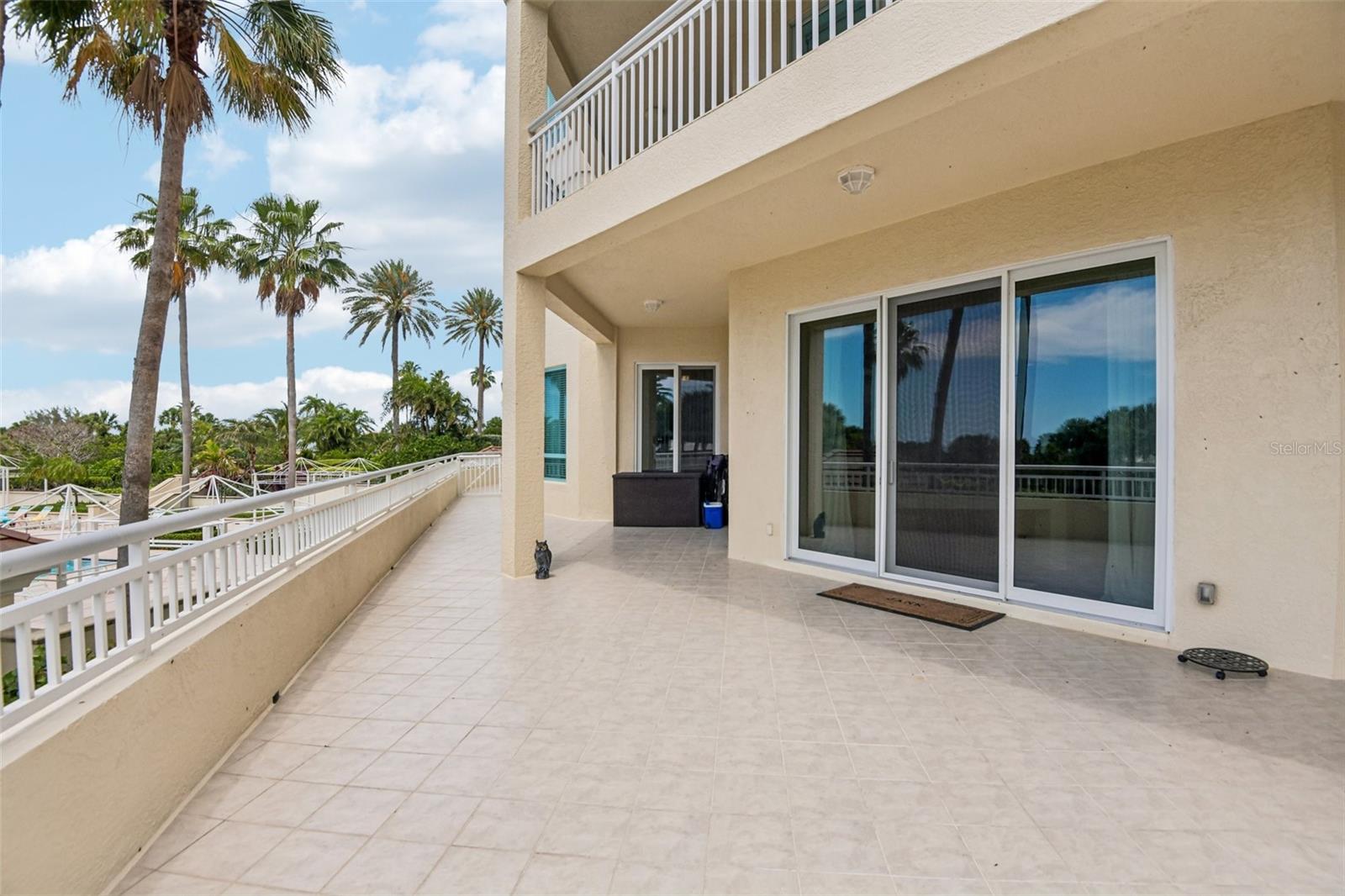 Image 25 of 51 For 1180 Gulf Boulevard 101