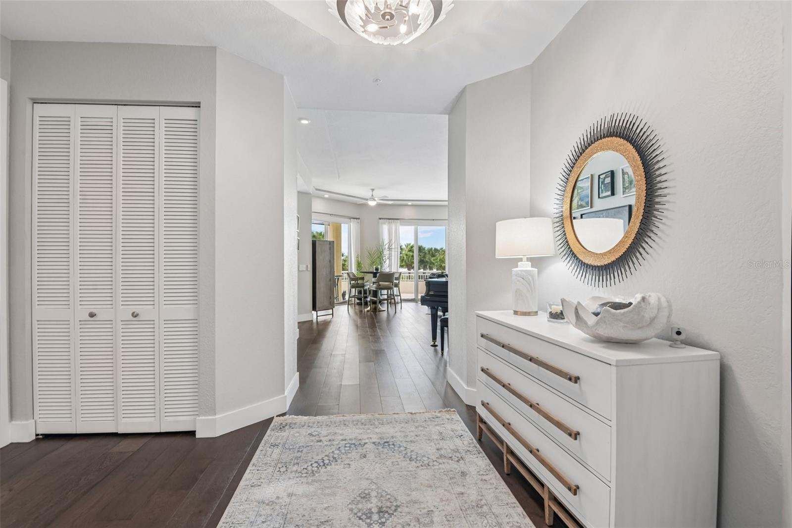 Image 4 of 51 For 1180 Gulf Boulevard 101