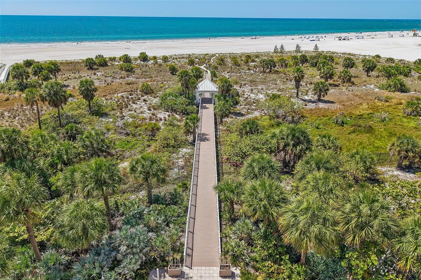 Image 50 of 51 For 1180 Gulf Boulevard 101