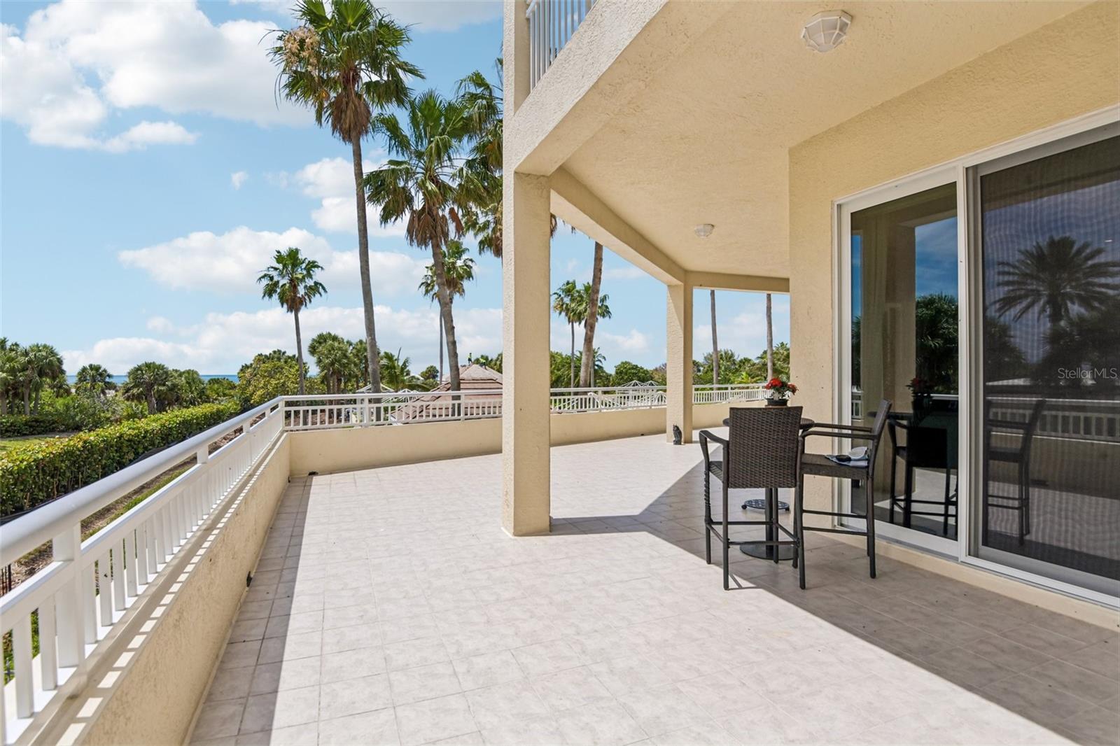 Image 6 of 51 For 1180 Gulf Boulevard 101