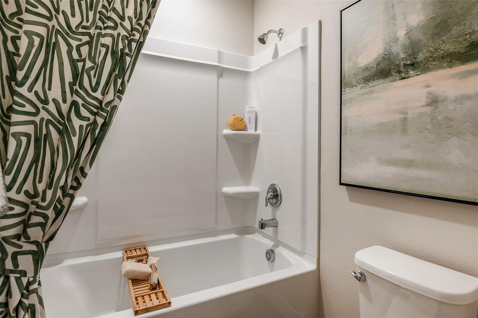 Image 17 of 30 For 4206 Hillock Boulevard