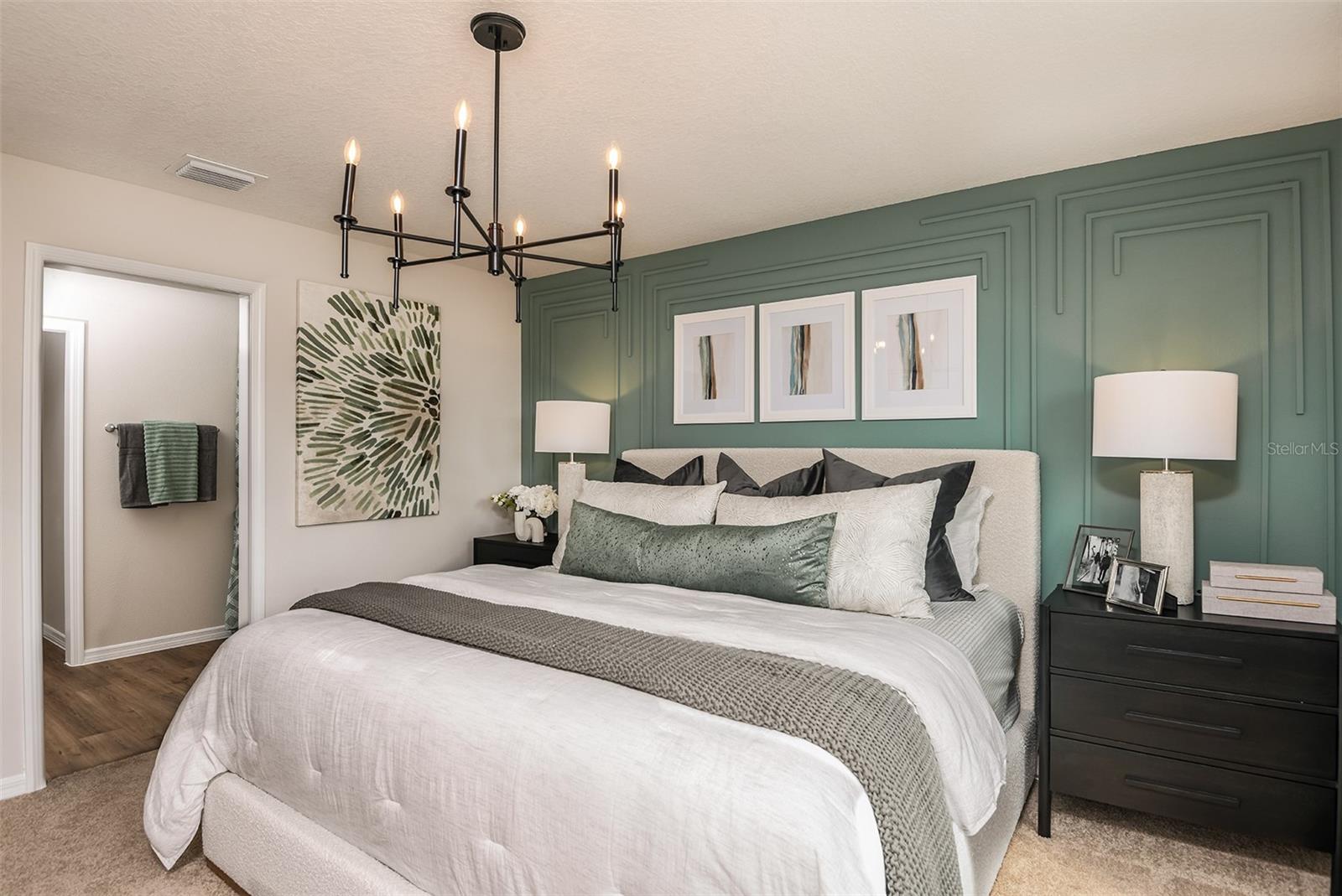 Image 4 of 30 For 4206 Hillock Boulevard