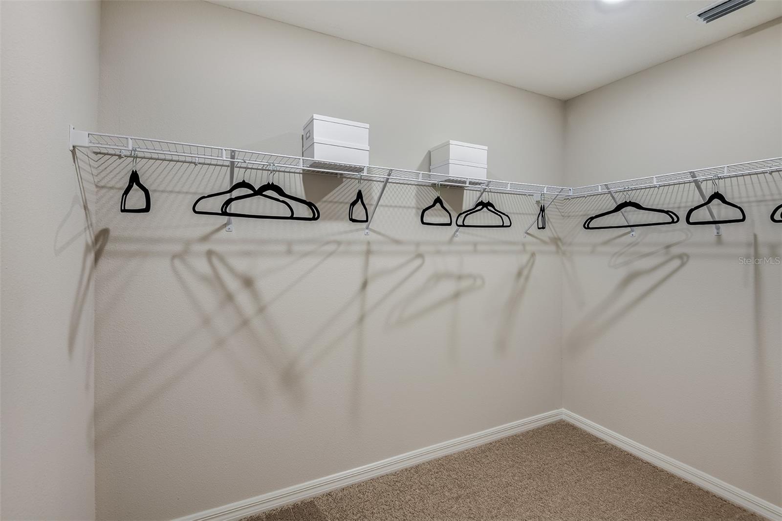 Image 8 of 30 For 4206 Hillock Boulevard