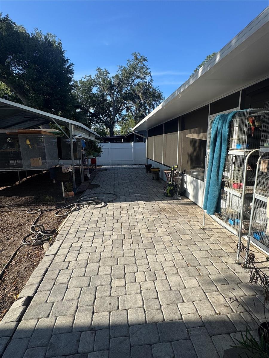 Image 22 of 35 For 2376 Windsor Oaks Avenue