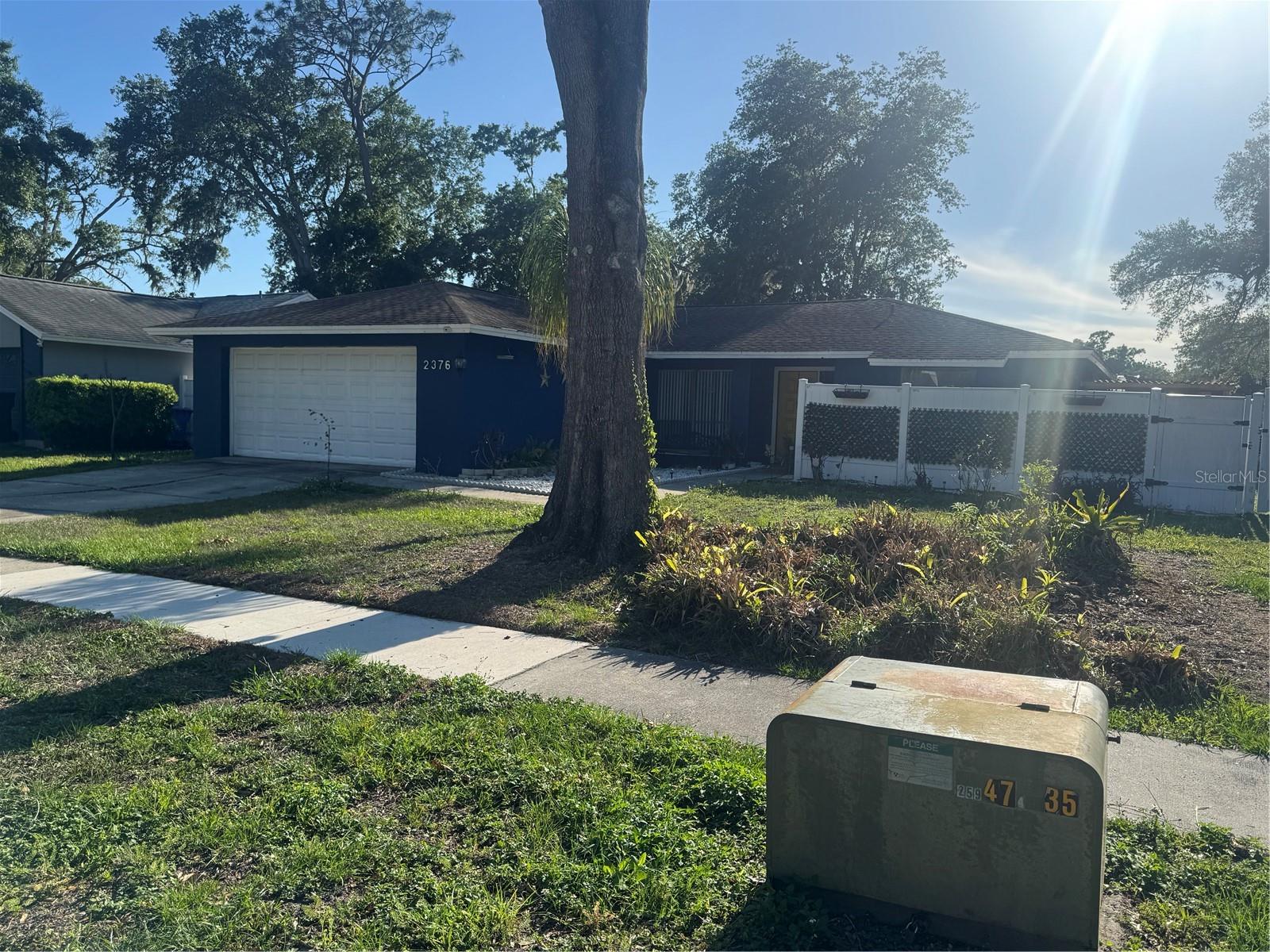 Image 3 of 35 For 2376 Windsor Oaks Avenue
