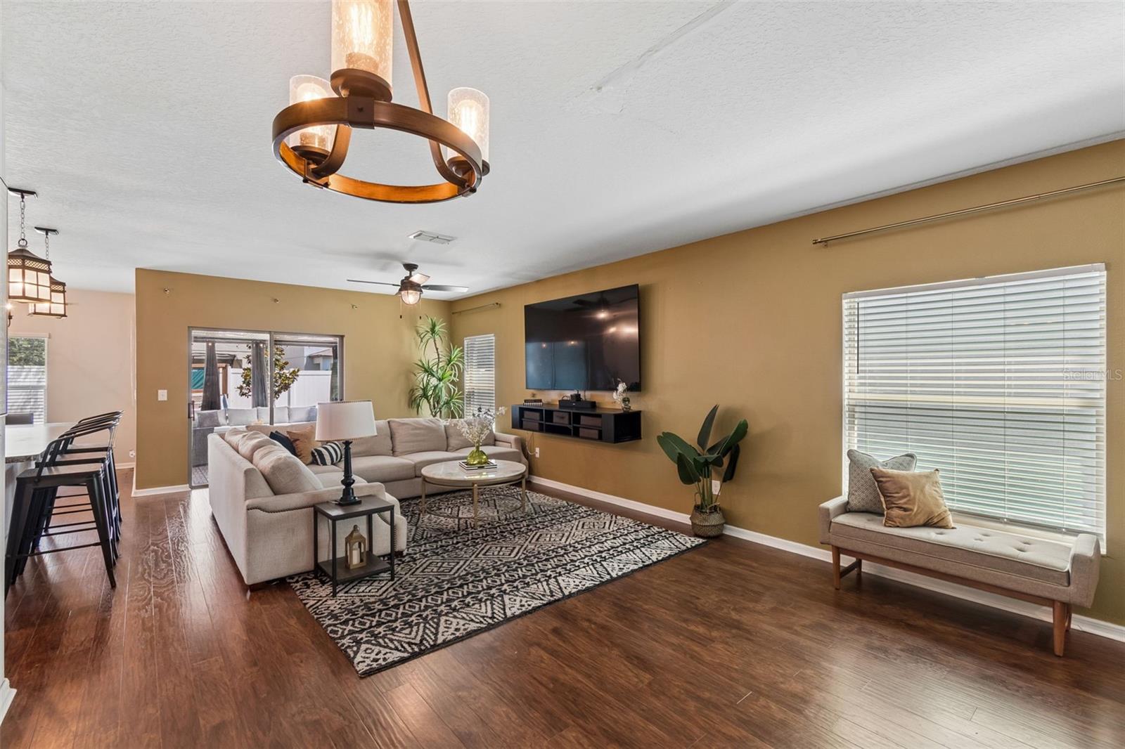 Image 12 of 90 For 7422 French Marigold Avenue
