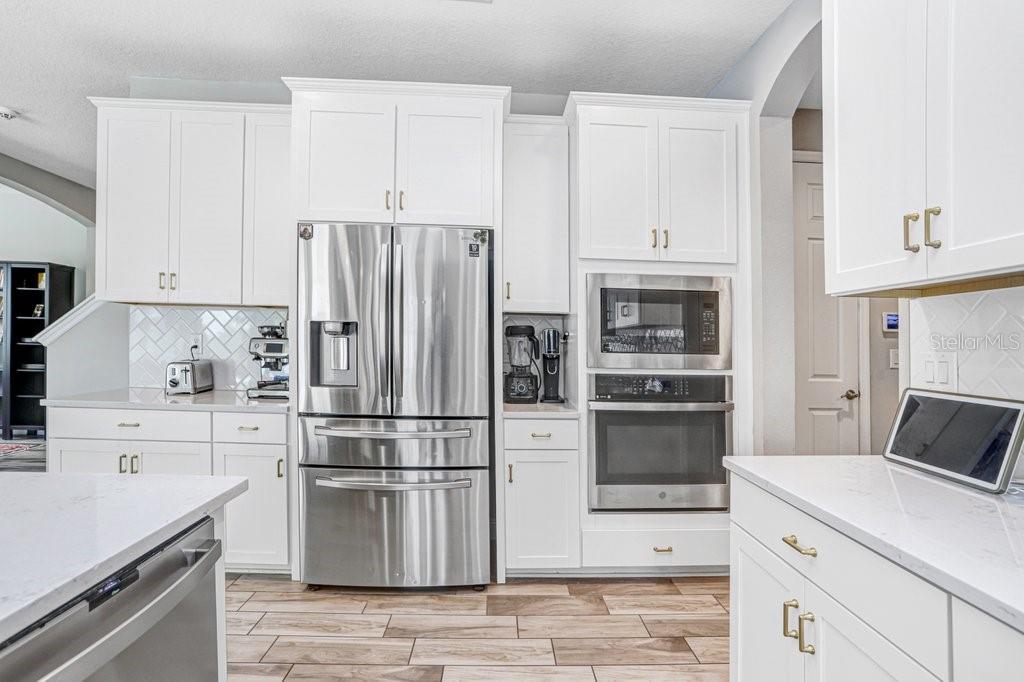 Image 10 of 51 For 11239 Fish Eagle Drive