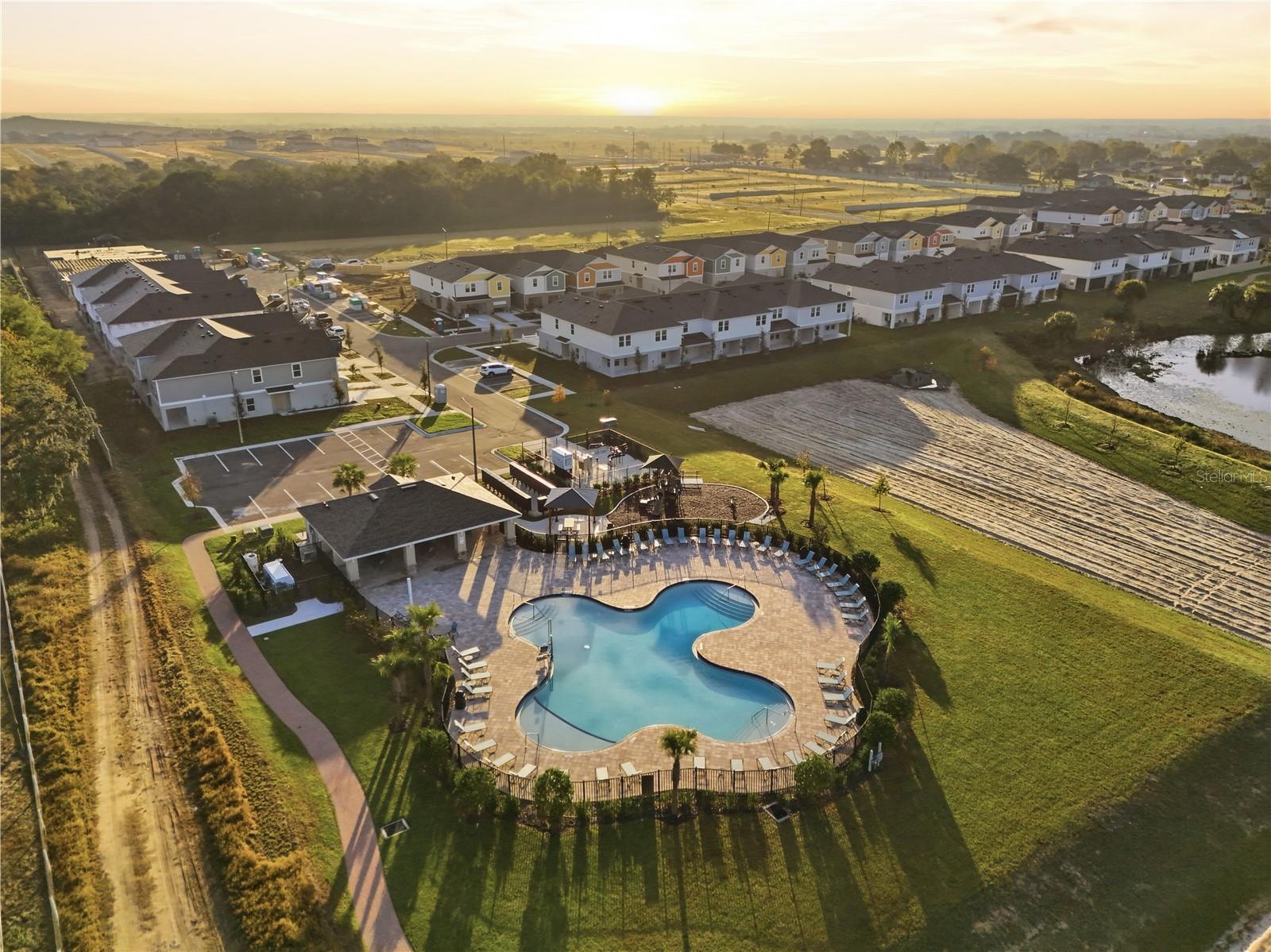 Image 27 of 29 For 4222 Hillock Boulevard