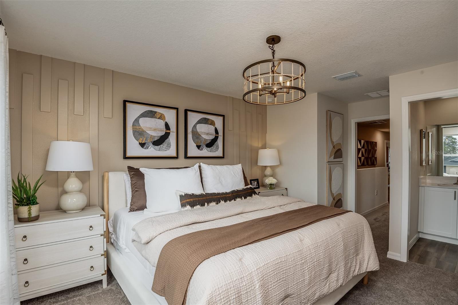 Image 4 of 29 For 4222 Hillock Boulevard