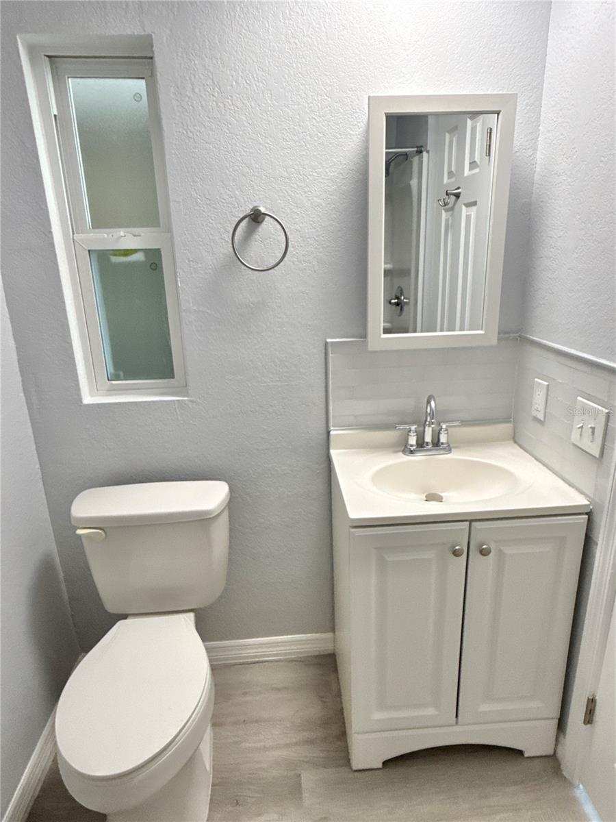 Image 14 of 31 For 460 Mount Oak Avenue Ne 745