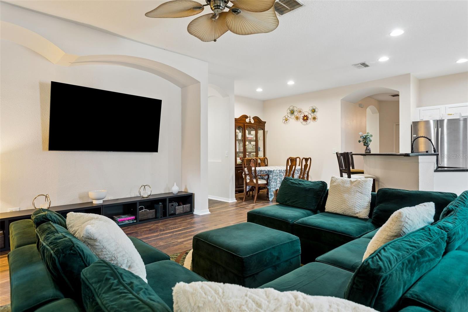 Image 11 of 25 For 2925 Banyan Hill Lane