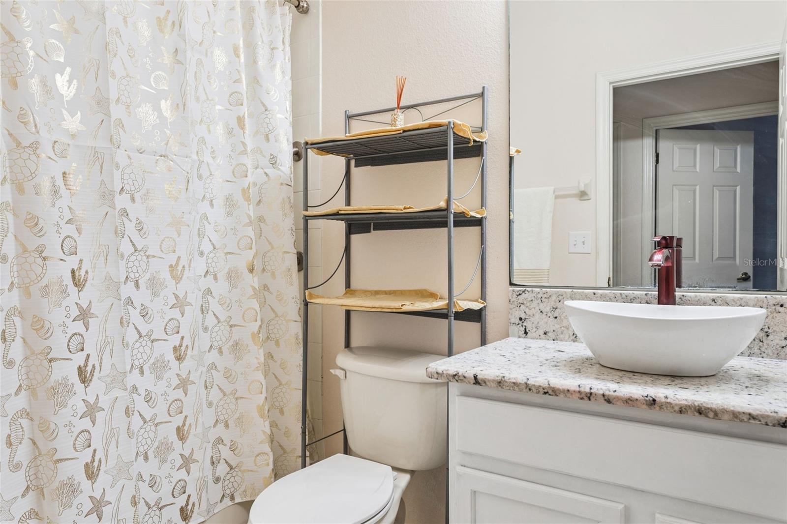 Image 15 of 25 For 2925 Banyan Hill Lane