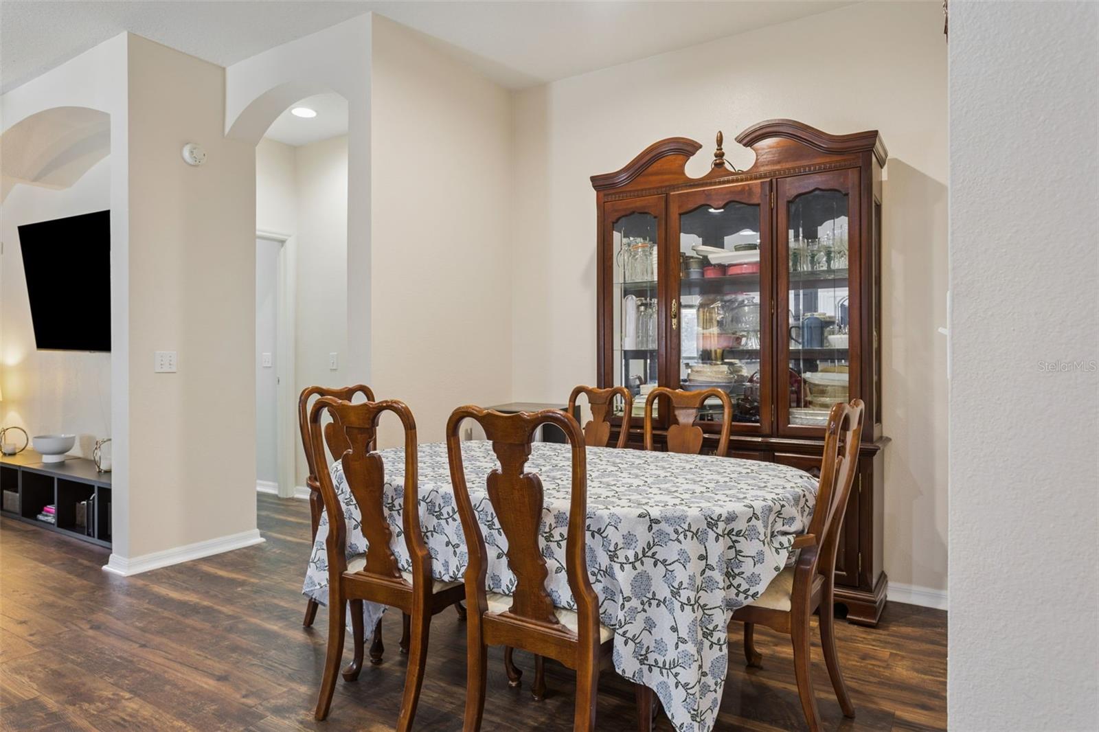 Image 7 of 25 For 2925 Banyan Hill Lane