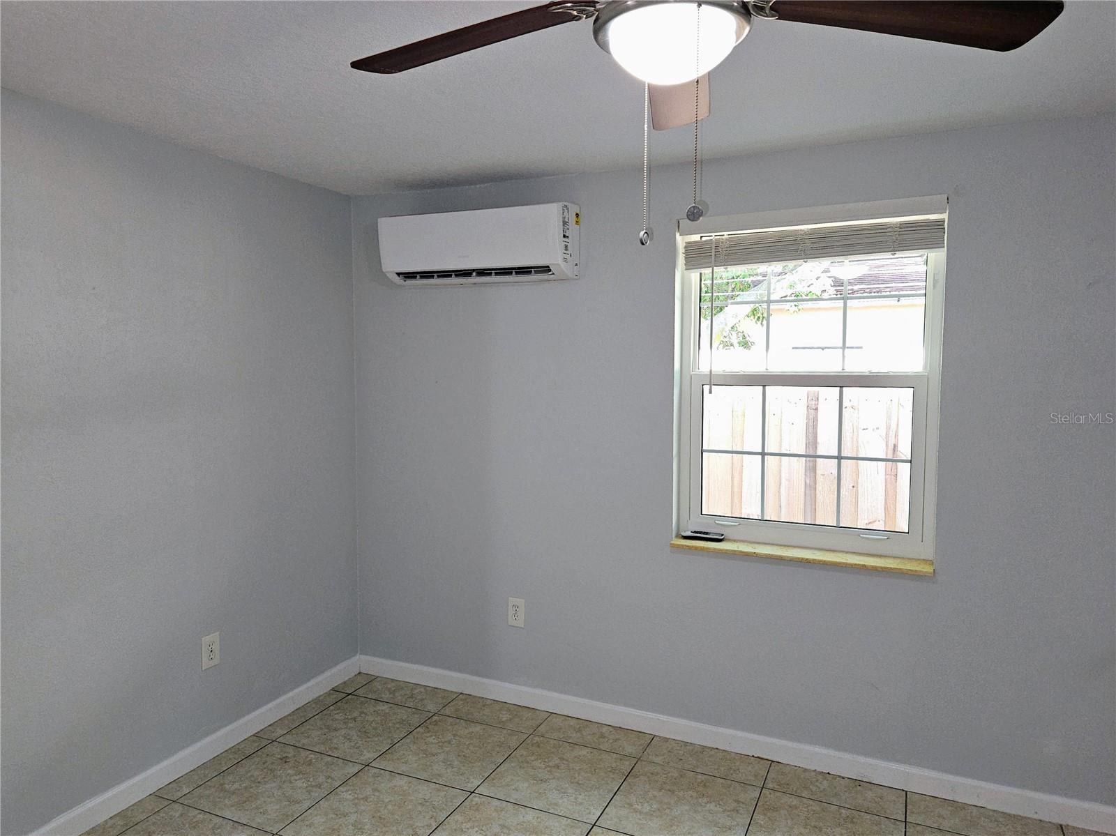 Image 10 of 19 For 2455 8th Avenue N 3