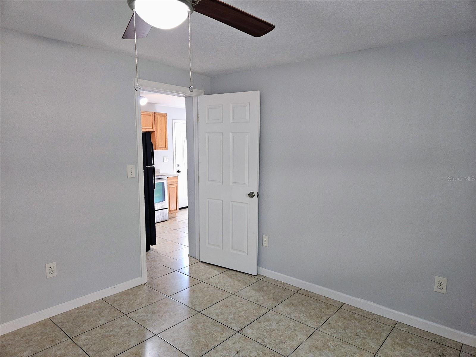 Image 13 of 19 For 2455 8th Avenue N 3