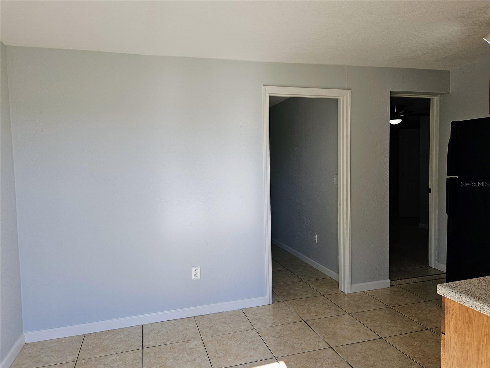 Image 3 of 19 For 2455 8th Avenue N 3