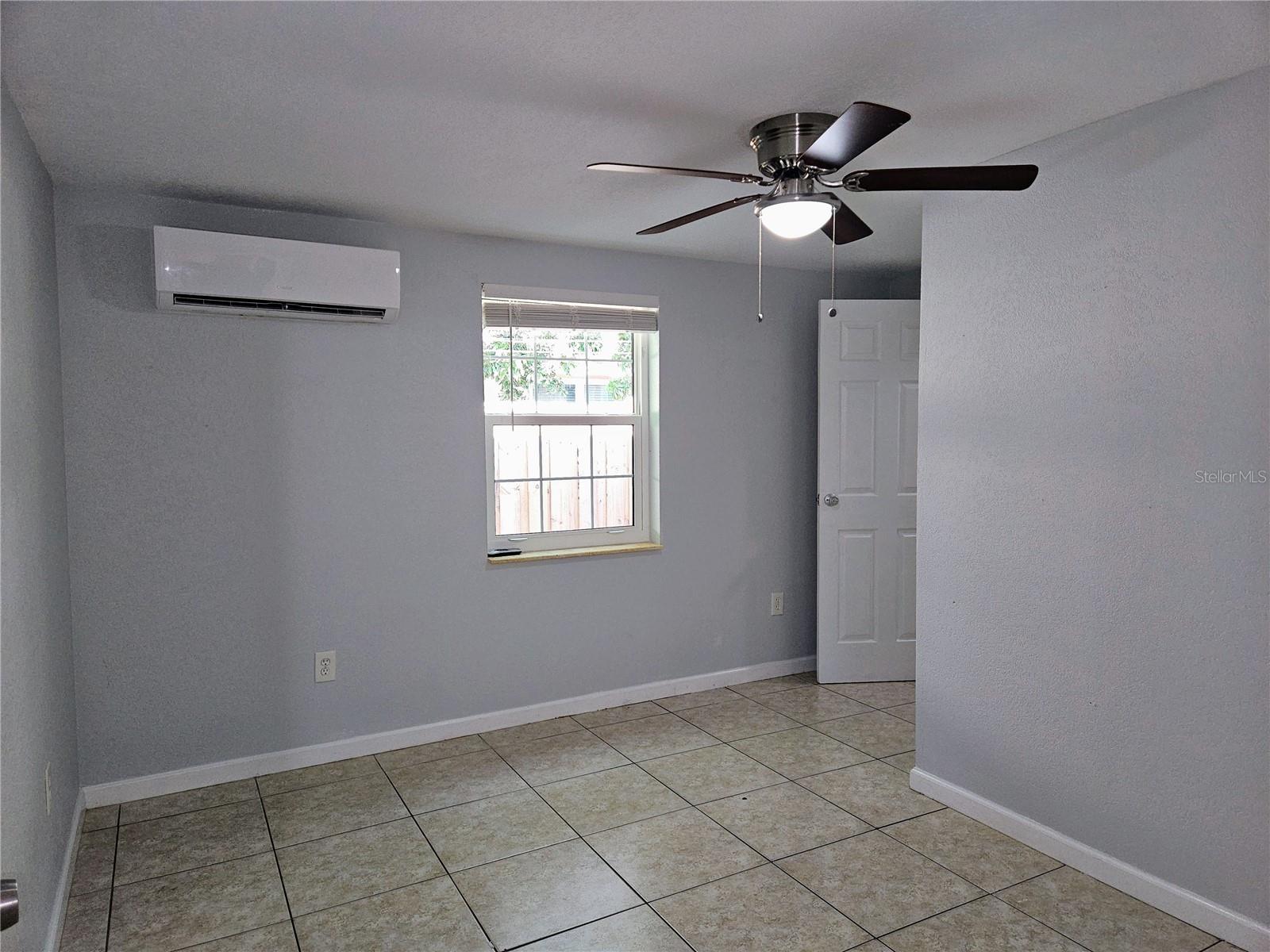 Image 9 of 19 For 2455 8th Avenue N 3