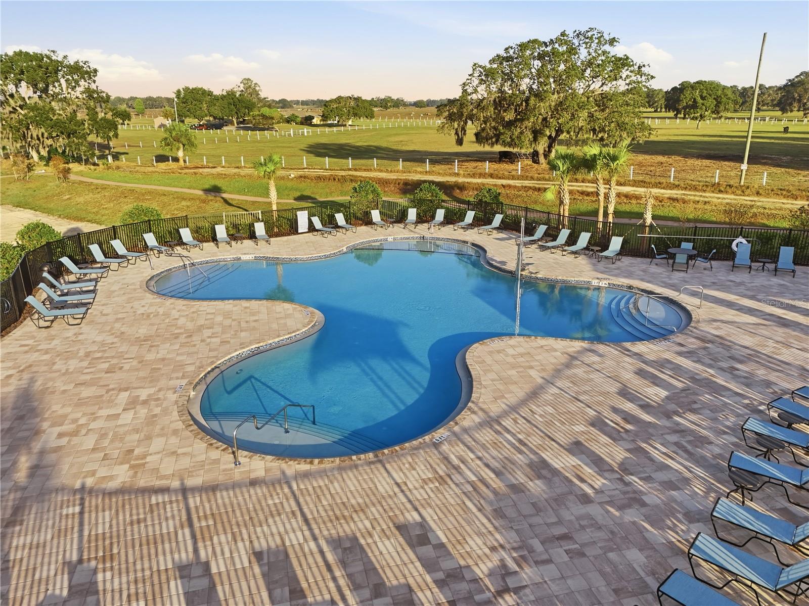 Image 21 of 25 For 4226 Hillock Boulevard