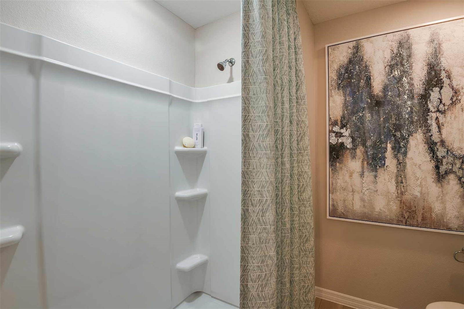 Image 7 of 25 For 4226 Hillock Boulevard