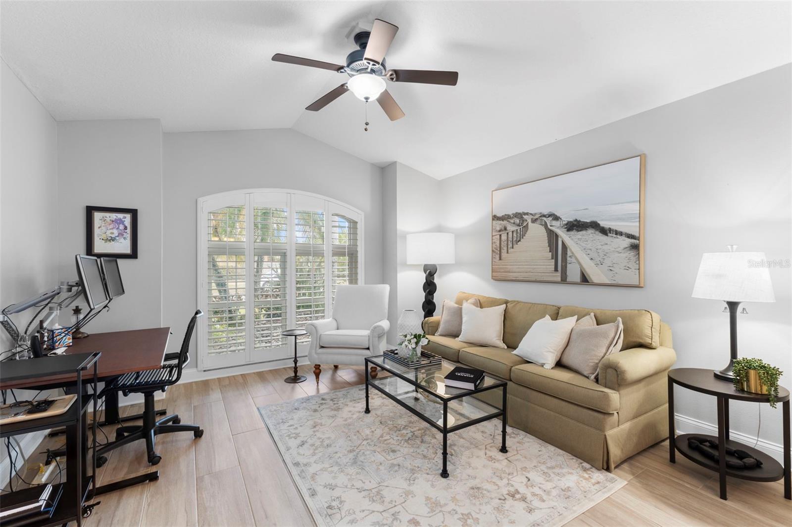 Image 4 of 35 For 9948 Stockbridge Drive
