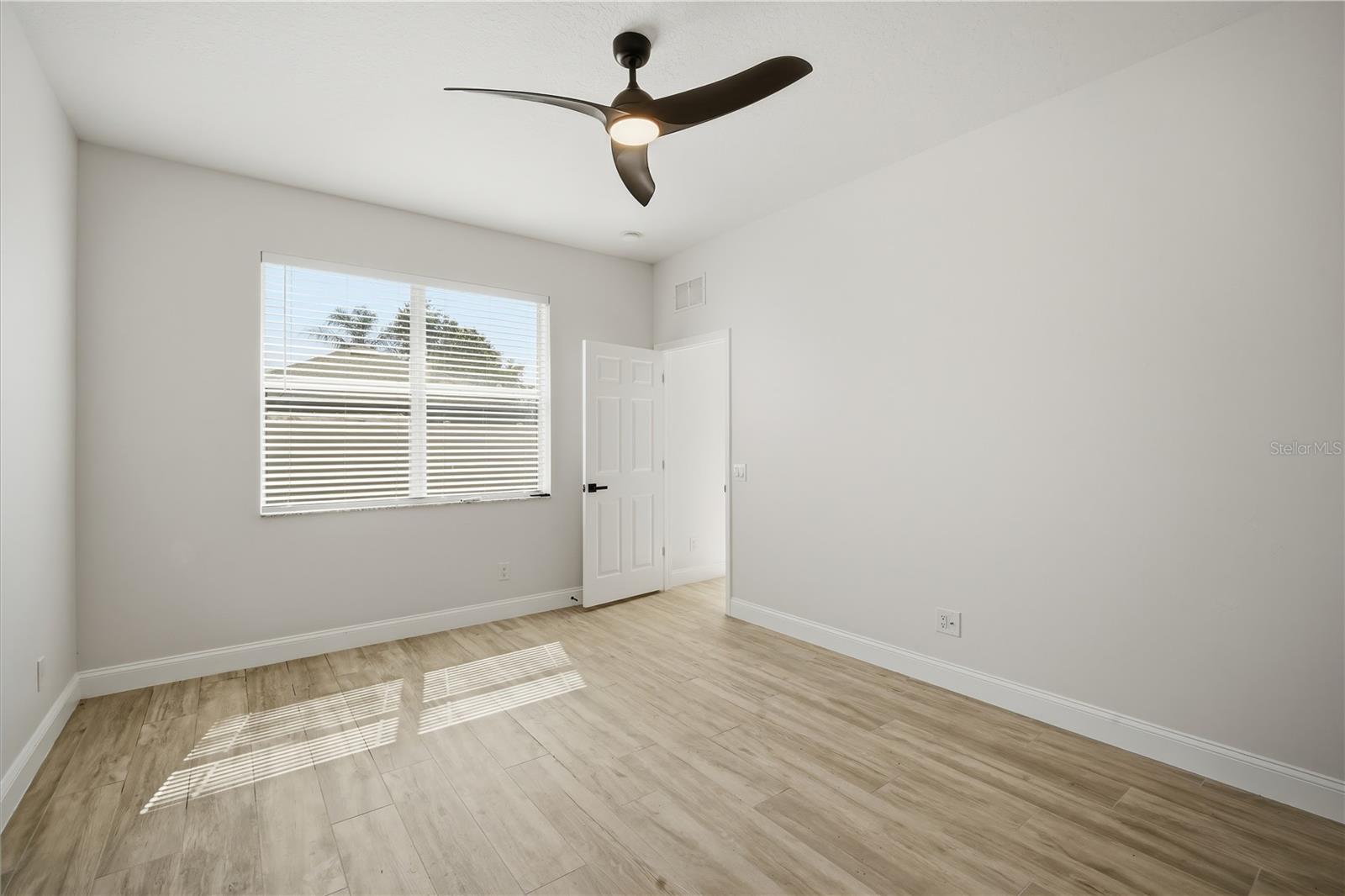 Image 14 of 27 For 7632 Armonk Lane
